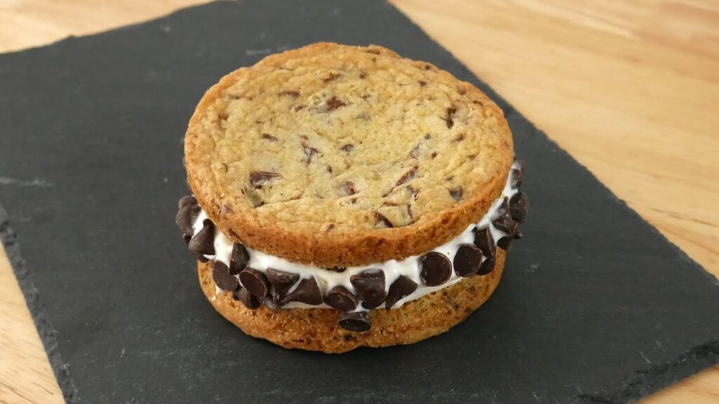 Sanduíches de Cookies: Uma Doce União com o Sorvete