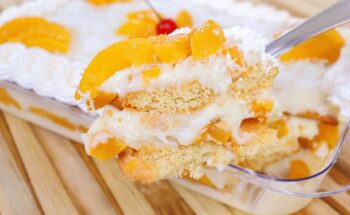 Torta de Pêssego: Uma Delícia Dourada para Encantar Paladares
